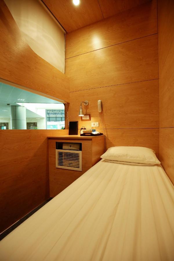 Vatc Sleep Pod Terminal 1 Hotel Noi Bai Exterior photo